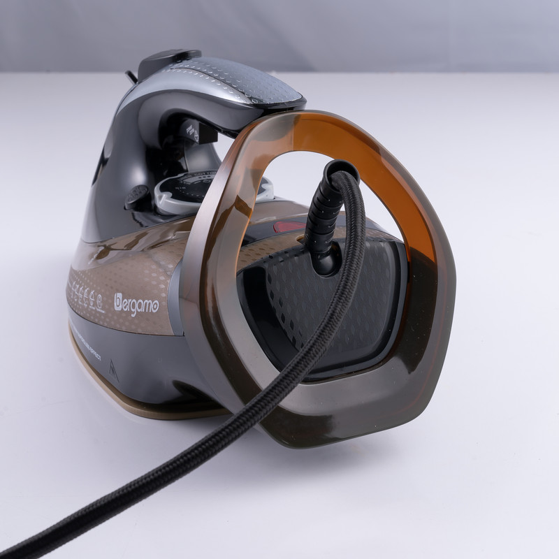 اتو بخار برگامو مدل BG-SI1174SCB