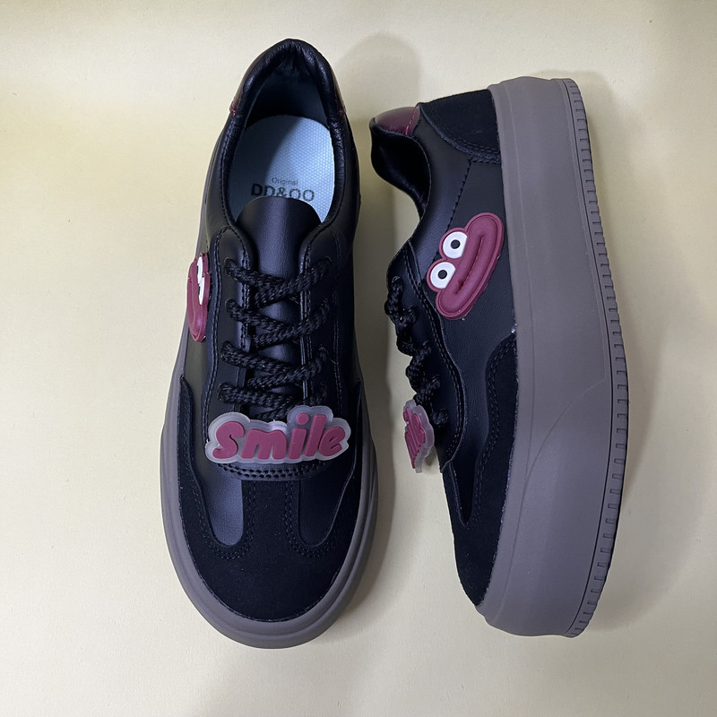 کفش روزمره زنانه مدل پارلا