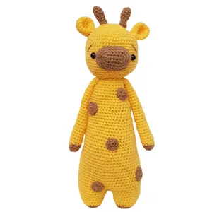 عروسک بافتنی طرح زرافه کد 14