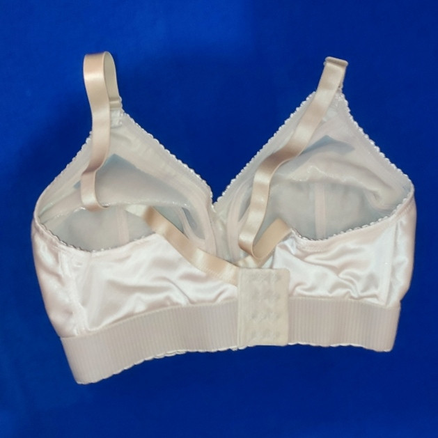 سوتین زنانه مدل کش پهن