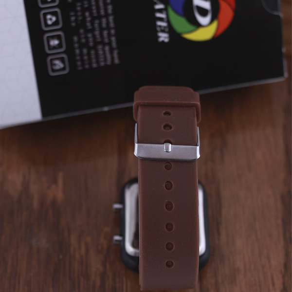 ساعت مچی دیجیتال مدل LE 3928 -GHA-ME ساعت مچی دیجیتال مدل LE 3928 -GHA-ME