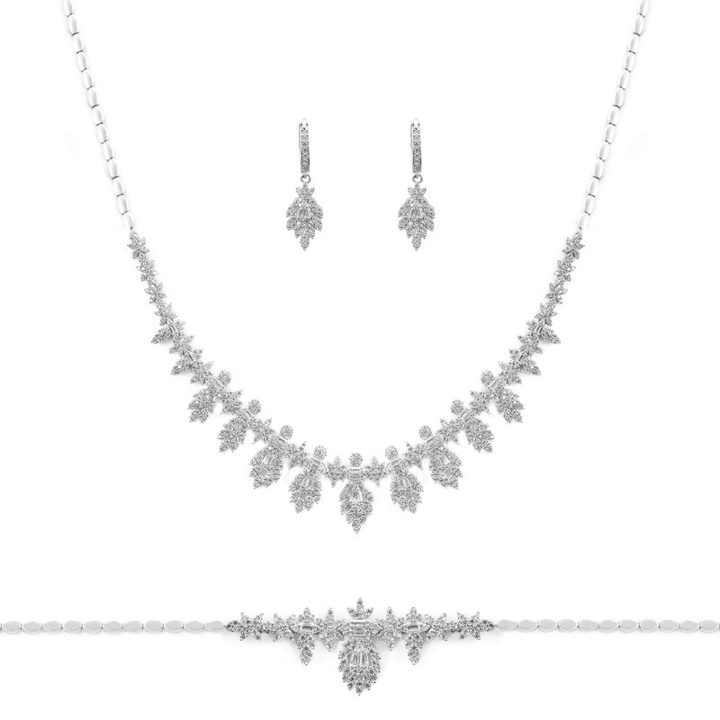 نیم ست نقره زنانه مدل مونیزا NSH091