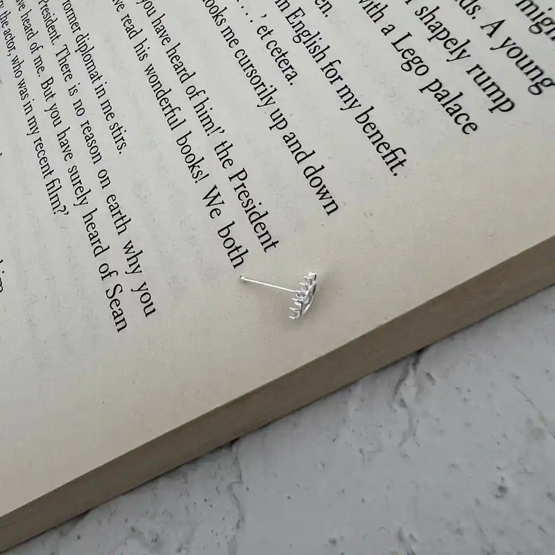 پیرسینگ نقره زنانه مدل  چشم کد P4612