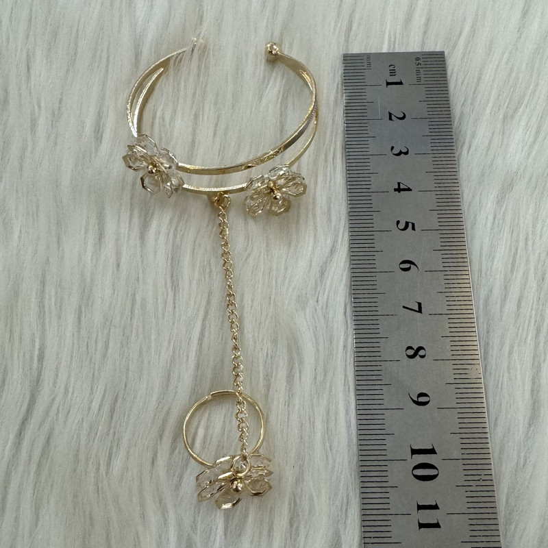 دستبند انگشتری دخترانه مدل تمیمه زنجیری طرح گل کد 113