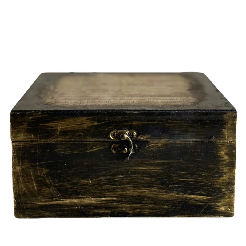 جعبه چوبی مدل کهنه کاری شده