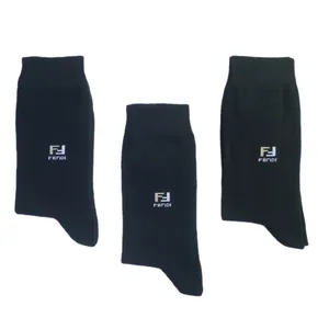 جوراب ساق بلند مردانه مدل ساده مجموعه 3 عددی