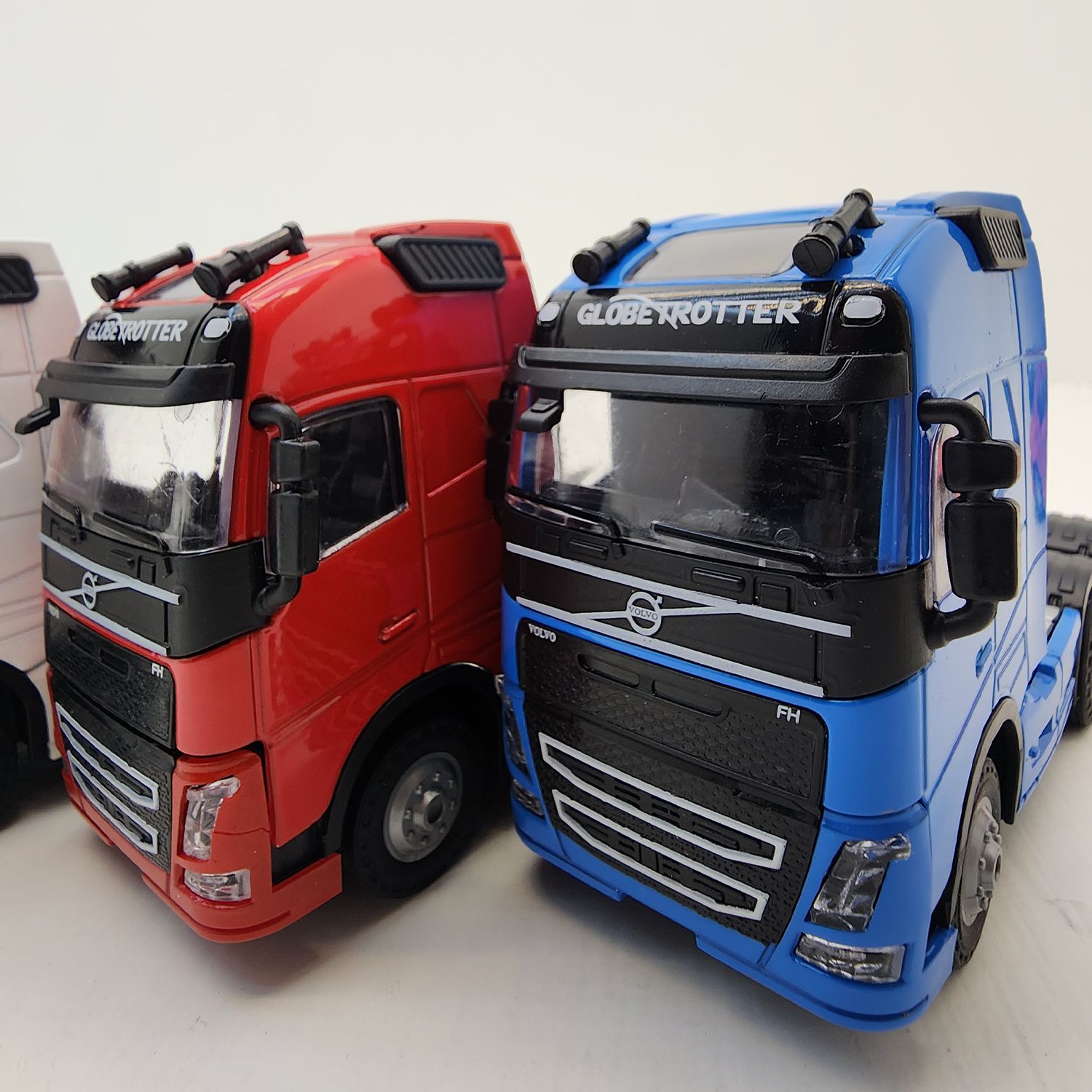 ماشین بازی ناب سل مدل 10 چرخ VOLVO FH طرح دو محور -  - 6