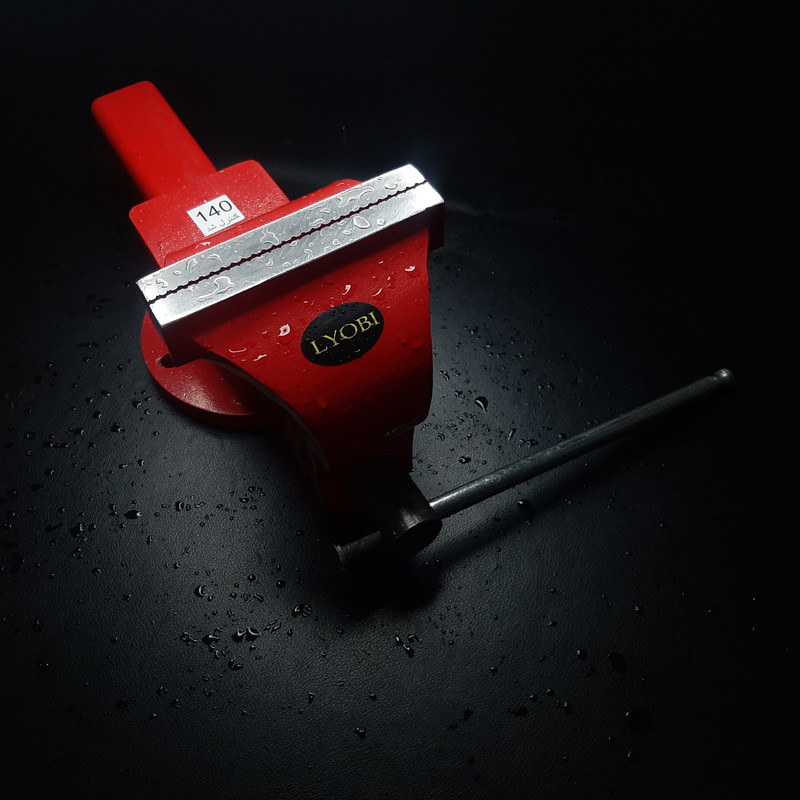 گیره رومیزی لیوبی مدل LY-140 سایز 140 میلیمتر