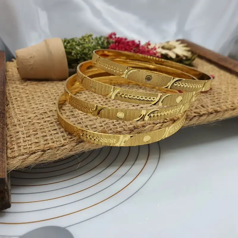 النگو زنانه پایتخت کد AL1054_2 بسته 4 عددی