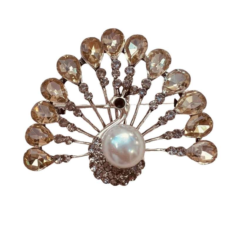 گل سینه زنانه مدل طاووس