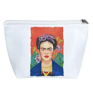 کیف لوازم آرایش دخترانه خندالو مدل فریدا کد 353