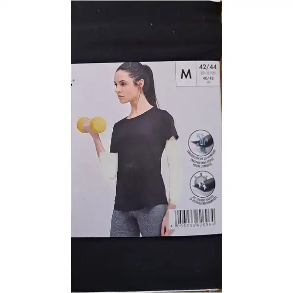 تی شرت آستین کوتاه ورزشی زنانه مدل تنفسی