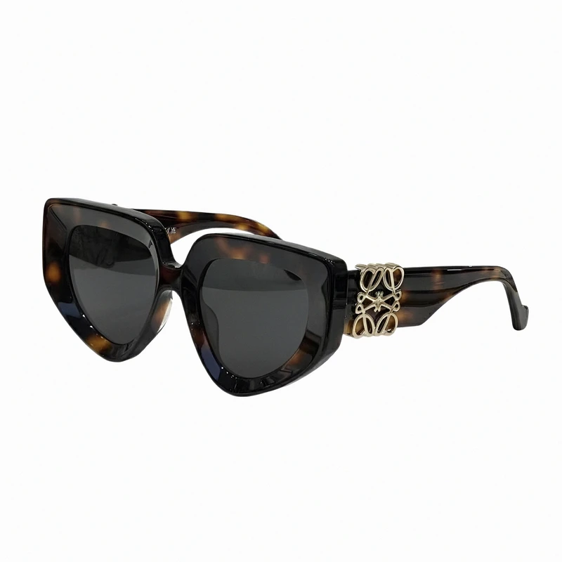 عینک آفتابی فرم خاص زنانه لووه مدل LW4U