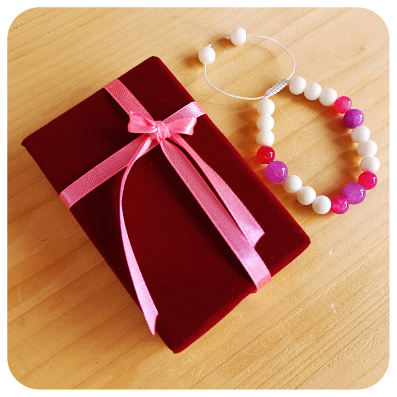 دستبند زنانه مدل Gift دستبند زنانه مدل Gift