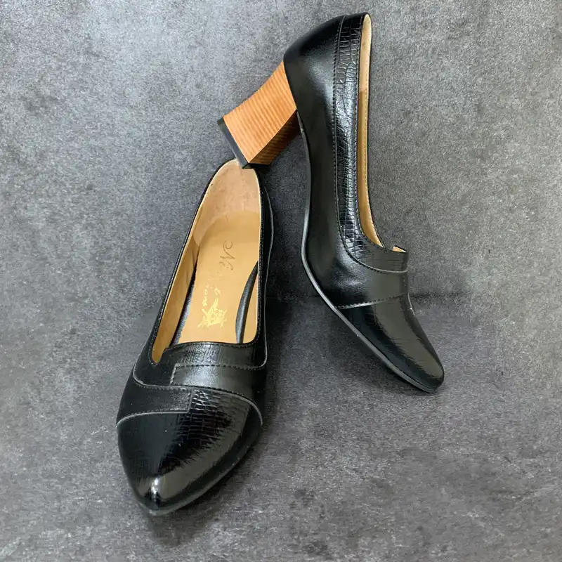 کفش زنانه مدل کلارنس کد 01