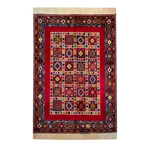 فرش دستباف سه و نیم متری طرح خشتی مدل AA205