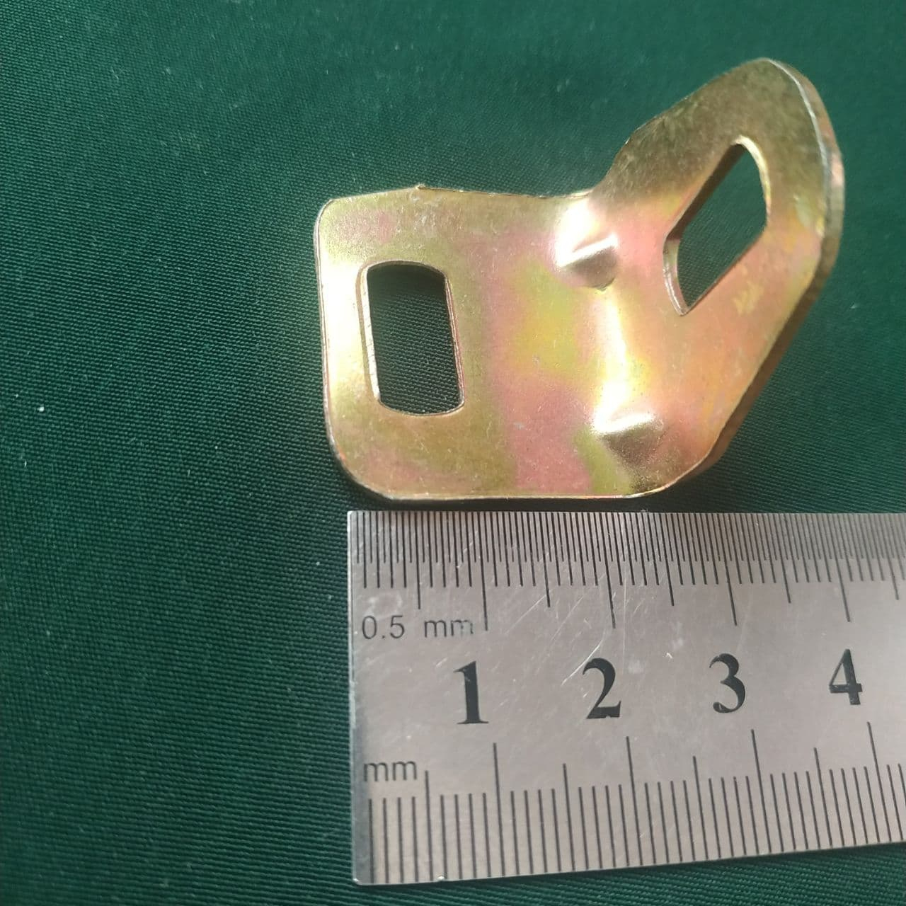 بست گونیا کد GM3 بسته 4 عددی