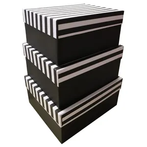 جعبه هدیه مدل چهارخونه B مجموعه 3 عددی