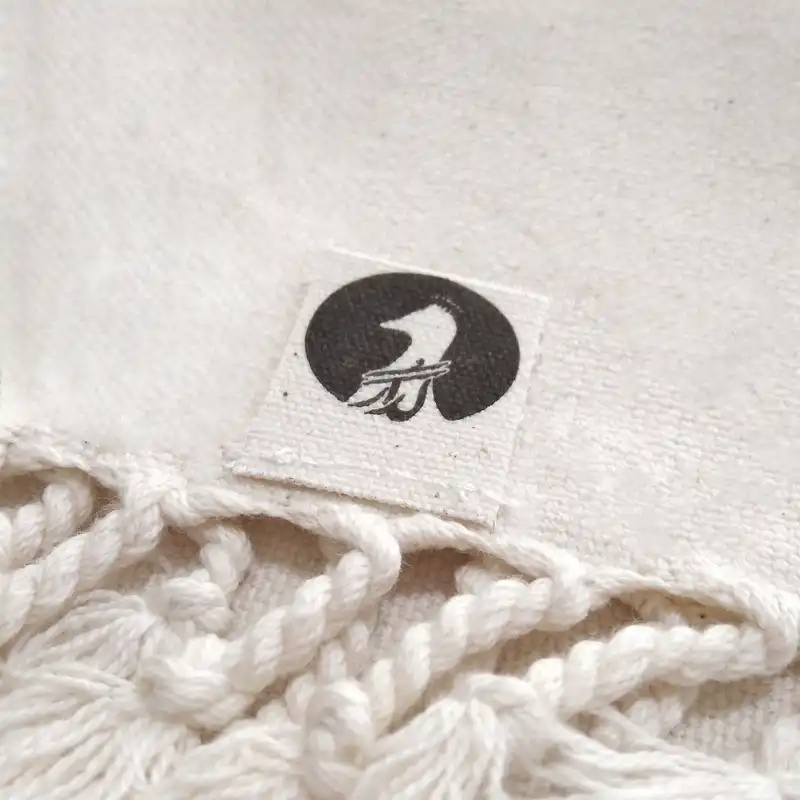 رومیزی چاپ دستی گدار مدل سپیدار