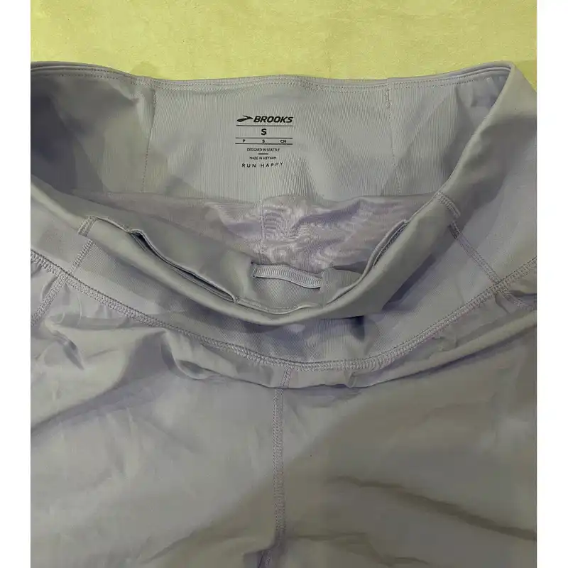 شلوارک ورزشی زنانه بروکس مدل chaser 5