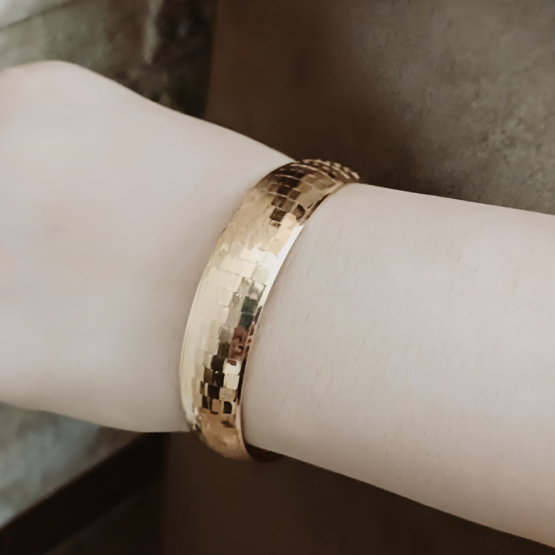 النگو طلا 18 عیار زنانه مدل تک پوش آینه ای مشبک نگاه s3