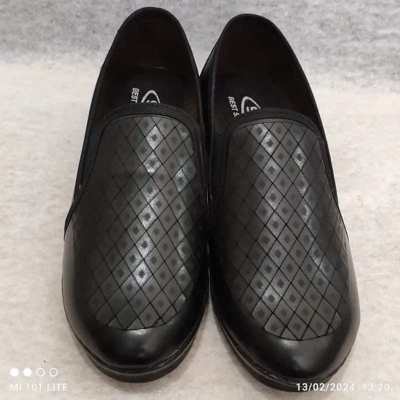 کفش طبی زنانه مدل چرم