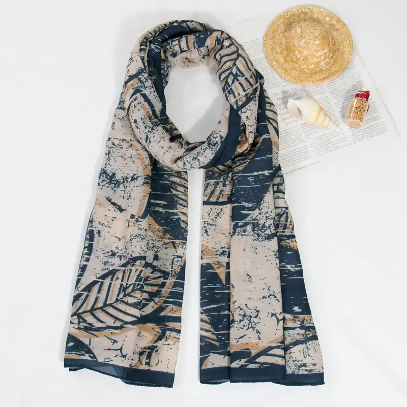 شال زنانه مدل نخی مزونی طرح برگ کد ana-2320