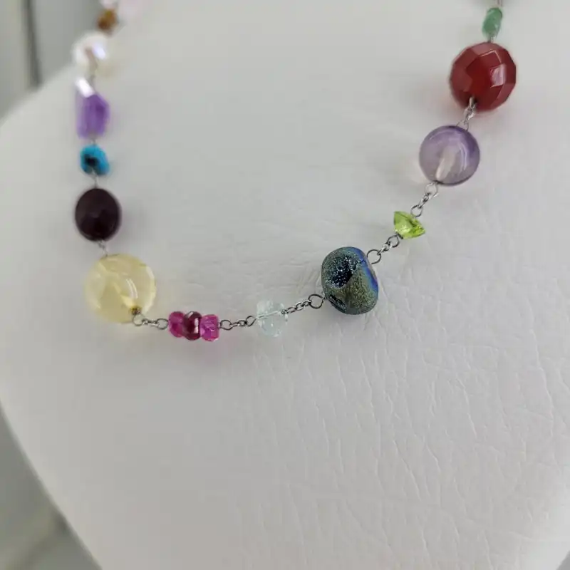 گردنبند زنانه مدل سنگ چاکرا جواهری کد 1849