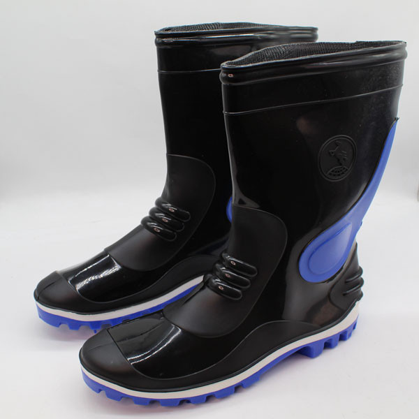 چکمه ایمنی صادقی مدل 1324-BK-BE چکمه ایمنی صادقی مدل 1324-BK-BE