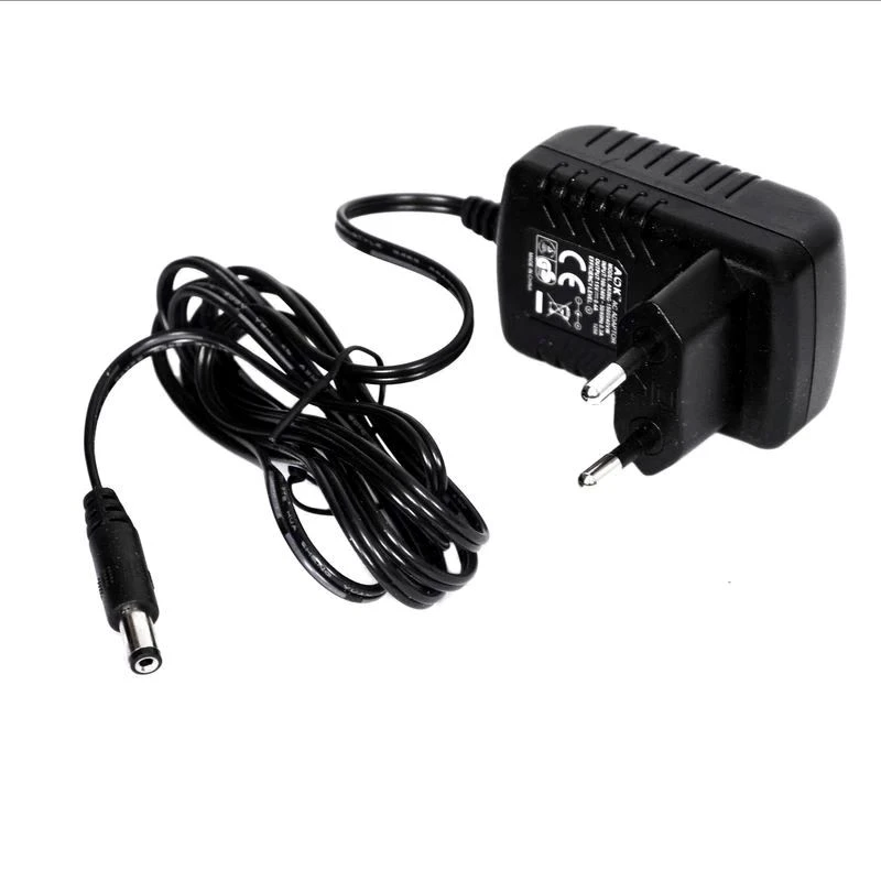 آداپتور 15 ولت 0.4 آمپر آوک مدل ak006g