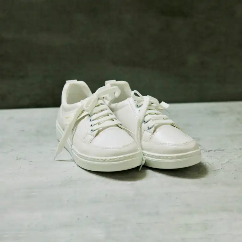 کفش روزمره زنانه مدل لاما کلاسیک