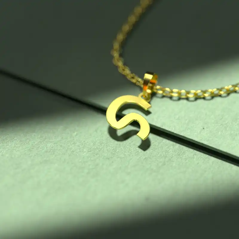 گردنبند طلا 18 عیار زنانه مدوپد مدل حرف ی کد I3-1-1428