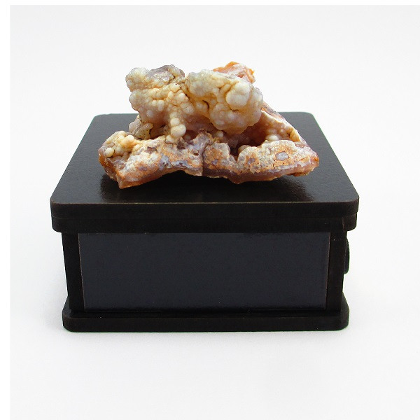 سنگ راف عقیق پارلا گوهر کد 2584