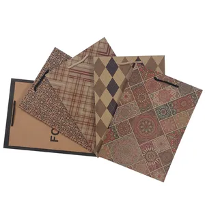 ساک هدیه طرح سنتی مدل pe1004 بسته 5 عددی