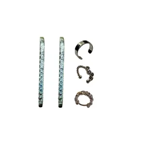 گوشواره زنانه تاش مدل میخی کد piercing مجموعه 5 عددی