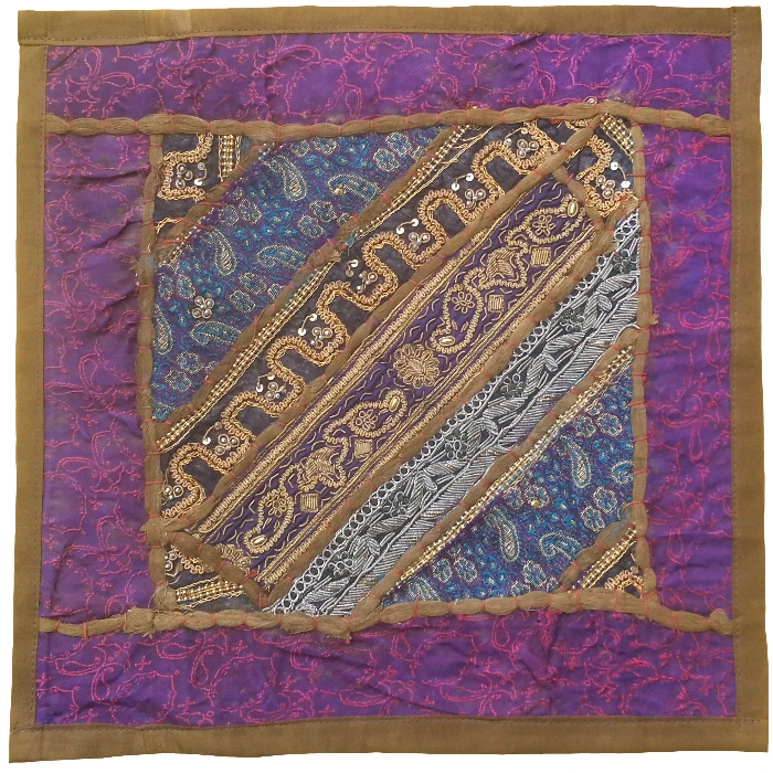 کاور کوسن سوزن دوزی کد QUSER8