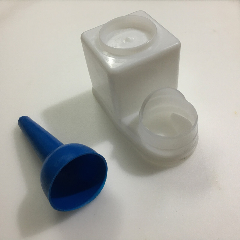 مخزن چسب چرم دوزی مدل Glue-Box01