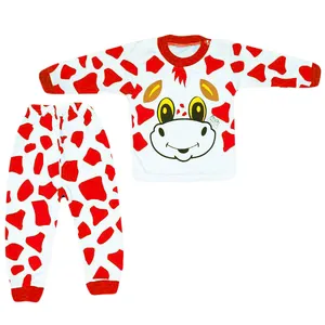 ست تی شرت و شلوار نوزادی مدل Cow-ge رنگ قرمز