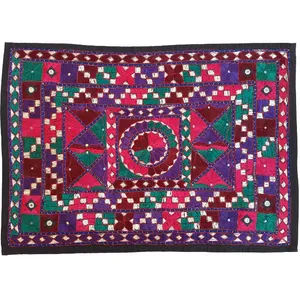 رومیزی سوزن دوزی کد SOOZMOS20