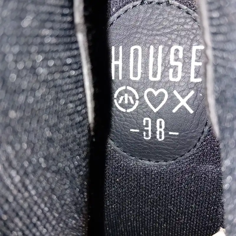 نیم بوت زنانه هاوس مدل kc350