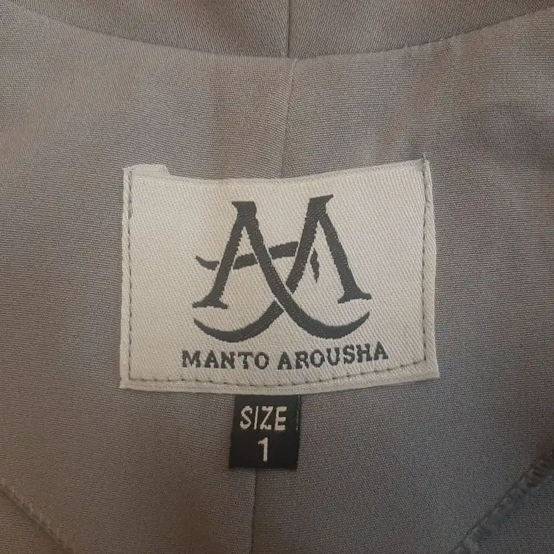 مانتو زنانه آروشا مدل دانشجویی یقه شال