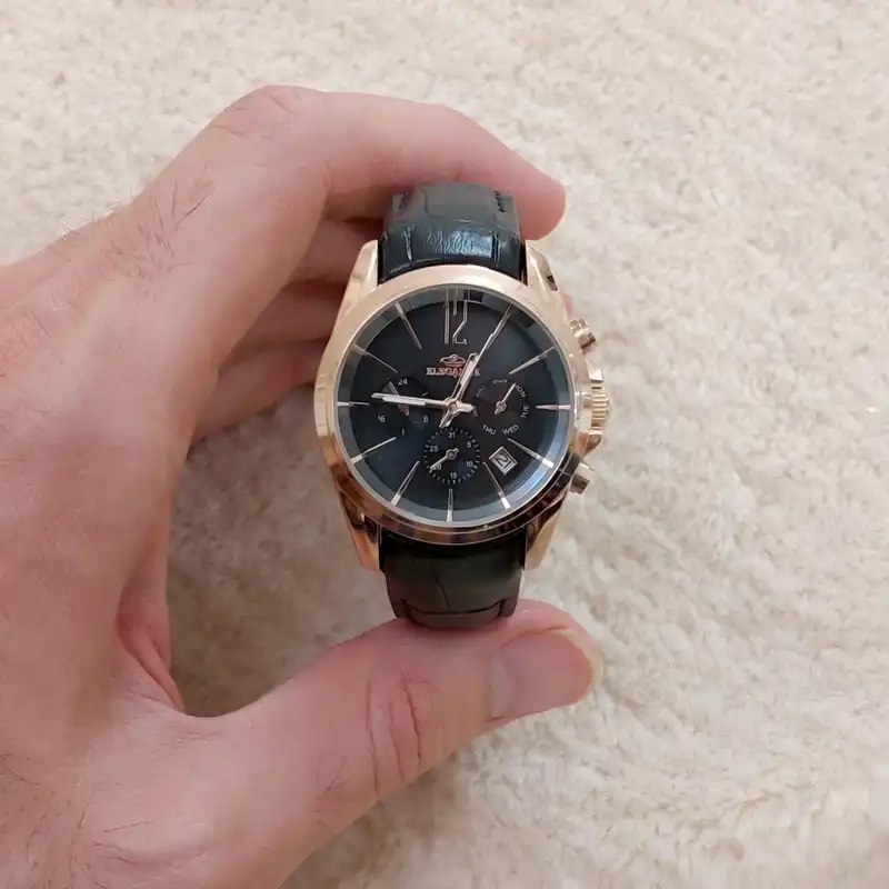 ساعت مچی عقربه ای زنانه الگانس مدل تک موتوره تقویم دار بند چرمی