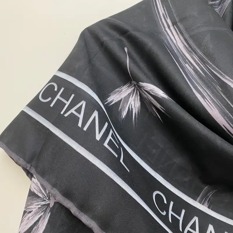 روسری زنانه مدل نخی چهار فصل کد 9114