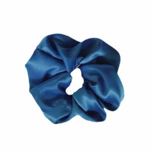 کش مو زنانه مدل اسکرانچی ساتن