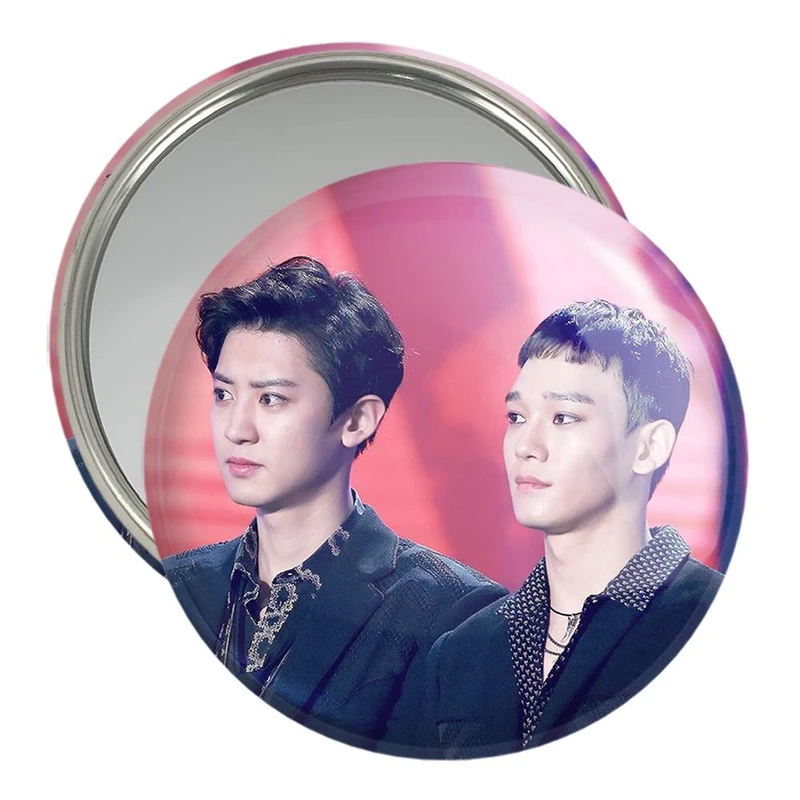 آینه جیبی خندالو مدل گروه اکسو EXO  کد 13595