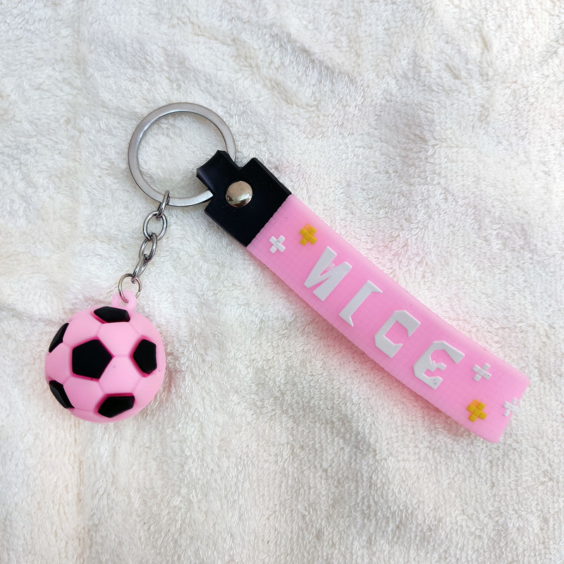 جاکلیدی مدل سیلیکونی طرح توپ فوتبال نایس کد DB20 جاکلیدی مدل سیلیکونی طرح توپ فوتبال نایس کد DB20