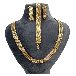 نیم ست طلا 18 عیار زنانه گالری یارطلا مدل تراش کد SR123-N-G