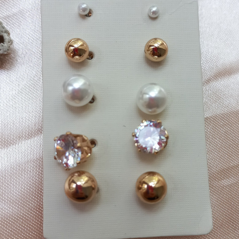 گوشواره زنانه آی ام مدل SMR 025 مجموعه 8 عددی