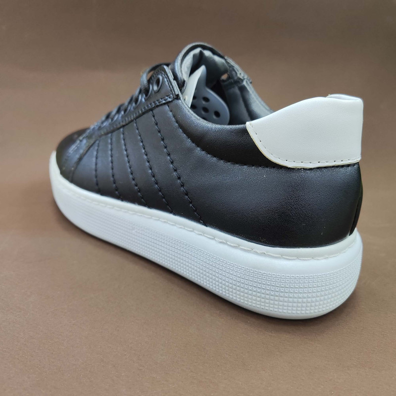 کفش روزمره زنانه مدل 2025