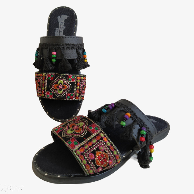 صندل زنانه مدل سنتی